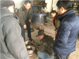 偉恒閥門(mén)-客戶(hù)考察